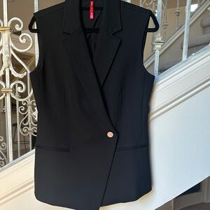 SPANX Black Sleeveless Vest